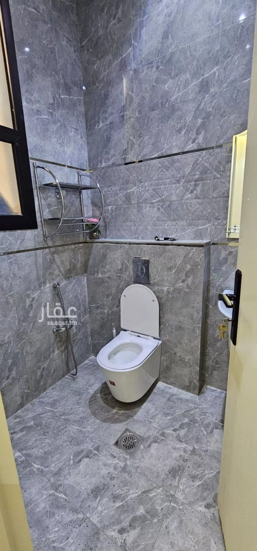 دور 4 غرف في المونسية 18