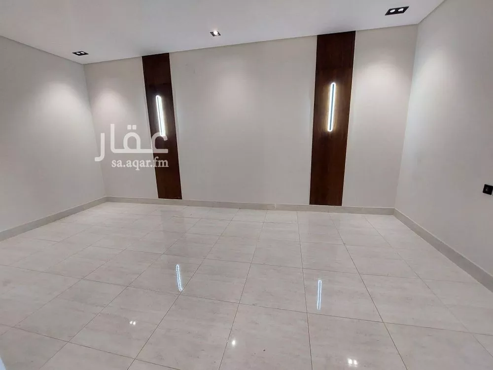 فيلا 5 غرف في العريجاء الغربية 15