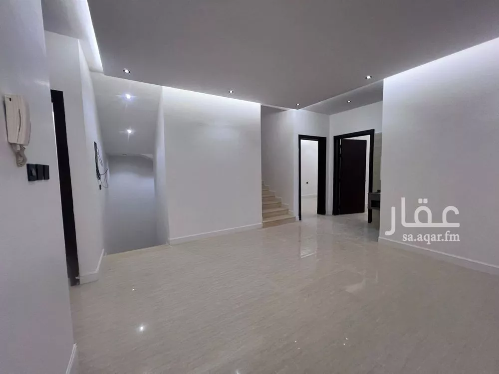 فيلا 6 غرف في طويق 11