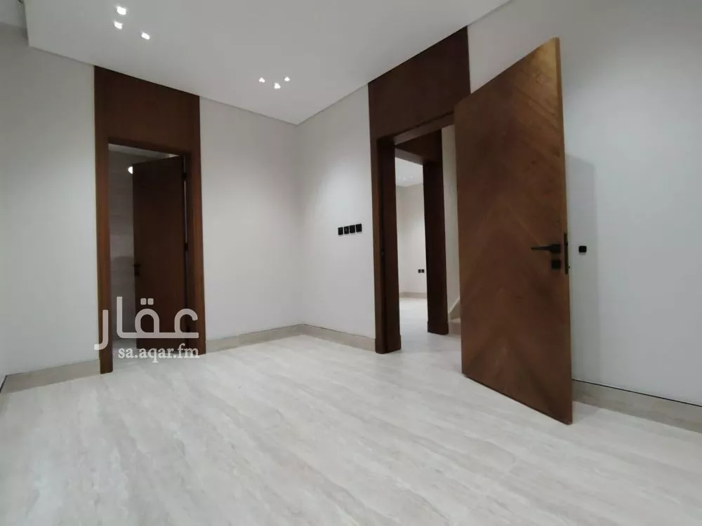فيلا 5 غرف في المهدية 15