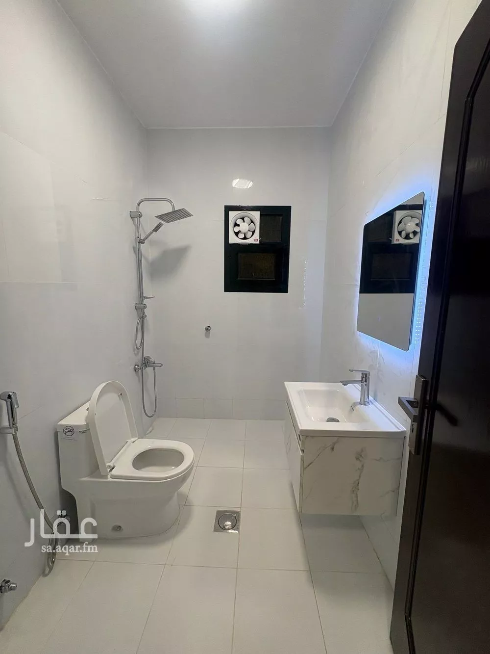 3 bedroom apartment in Al Nuzhah 13