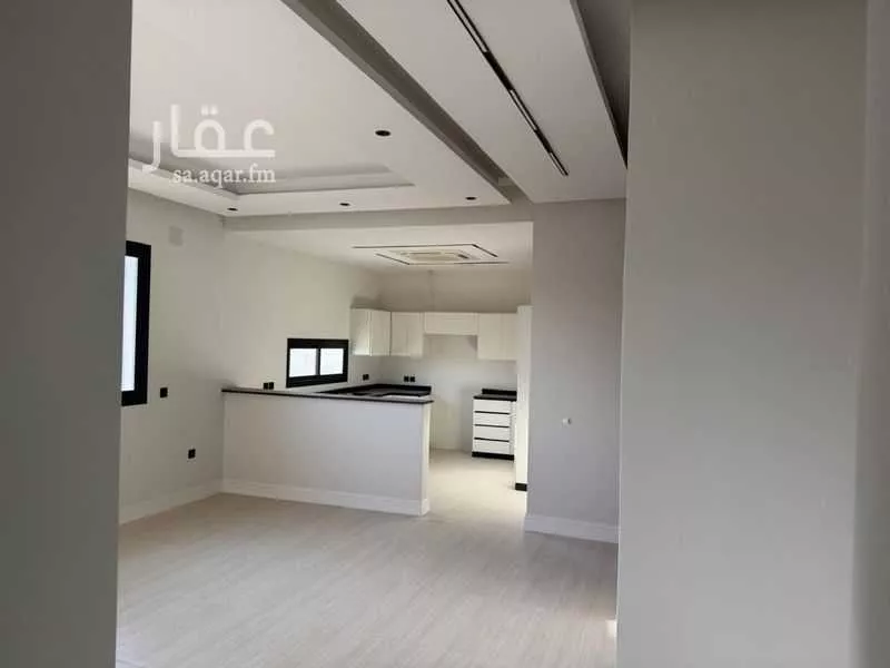 5 bedroom floor in Al Aridh 6