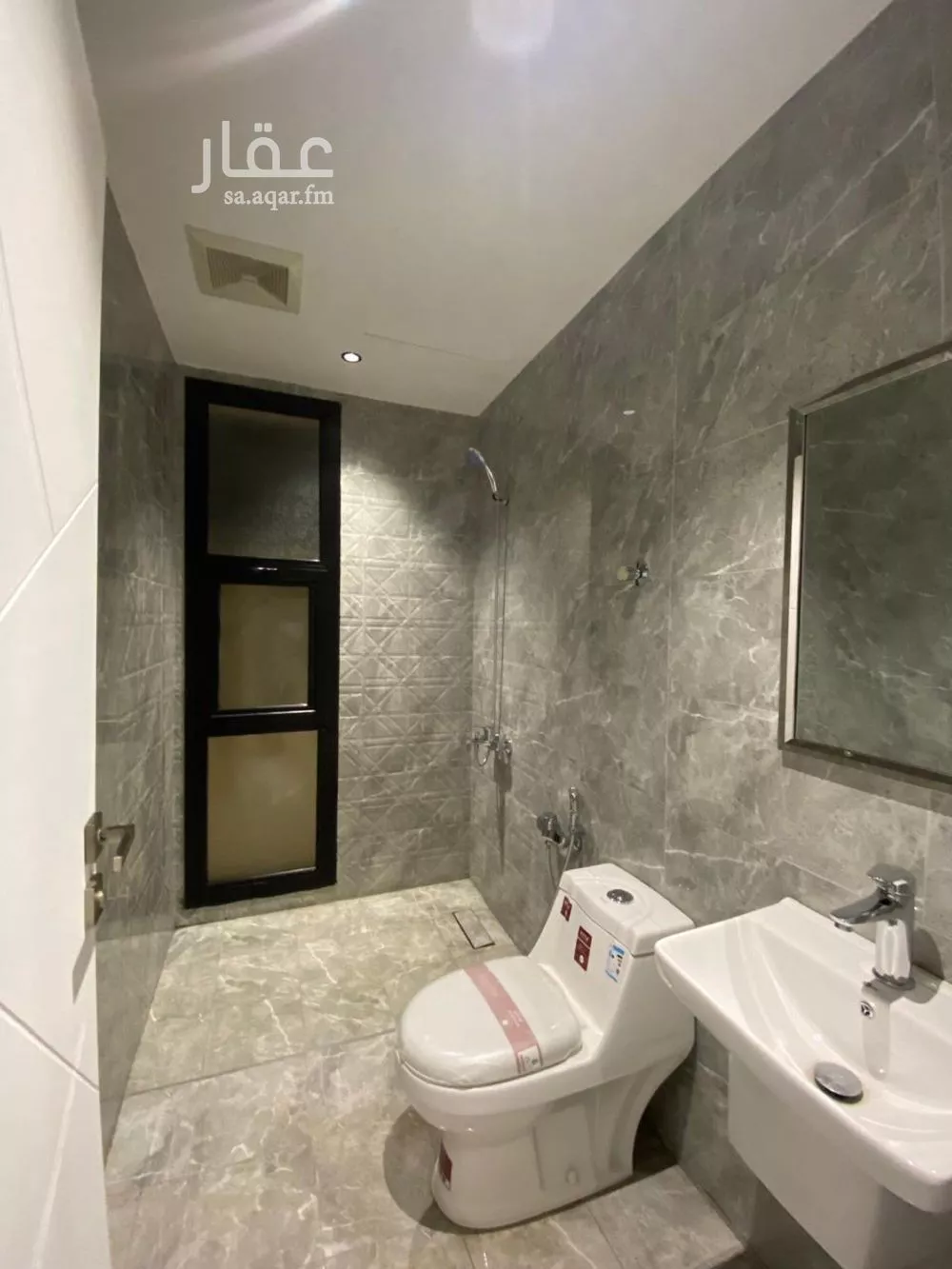شقة 2 غرف في العارض 3