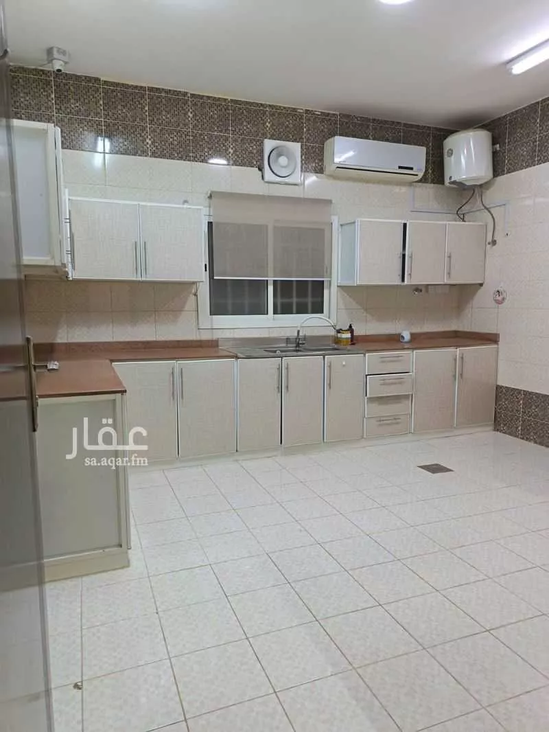 دور 4 غرف في النفل 7