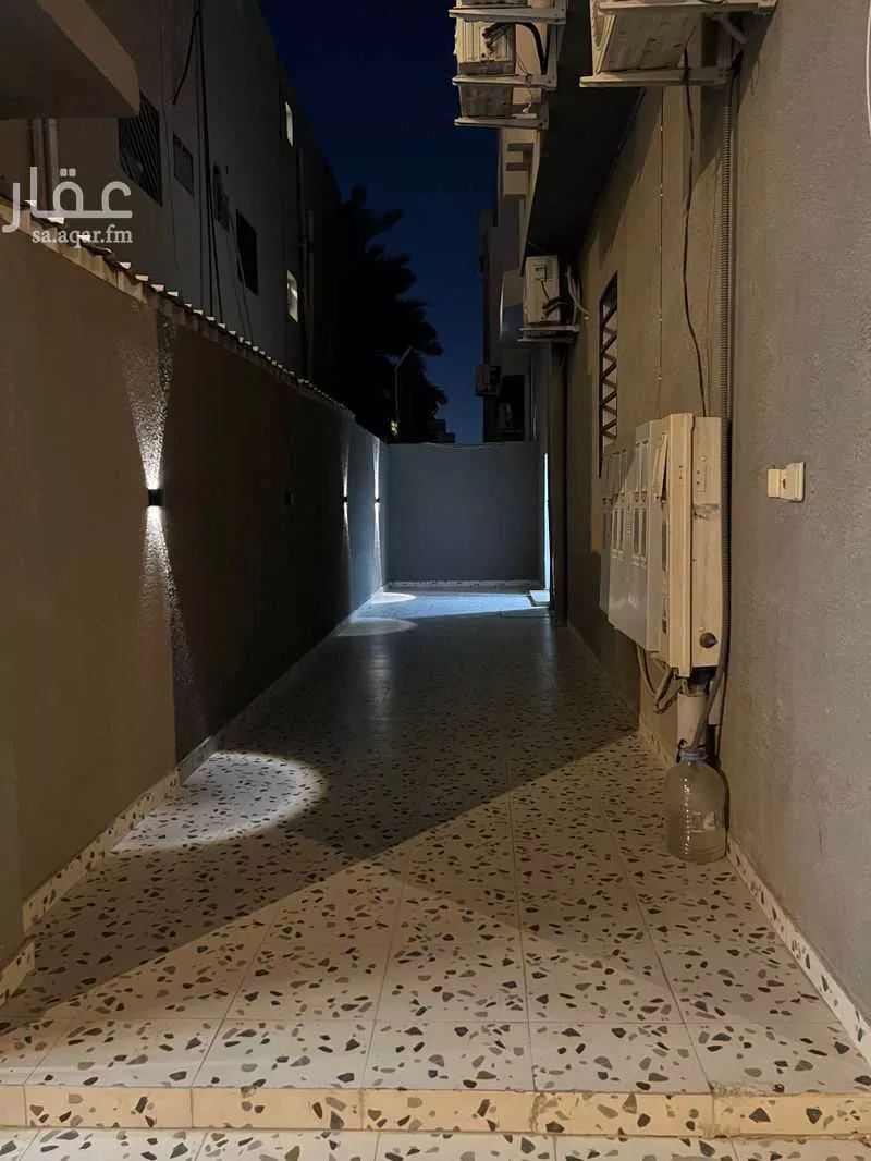 1 bedroom apartment in Al Nuzhah 2