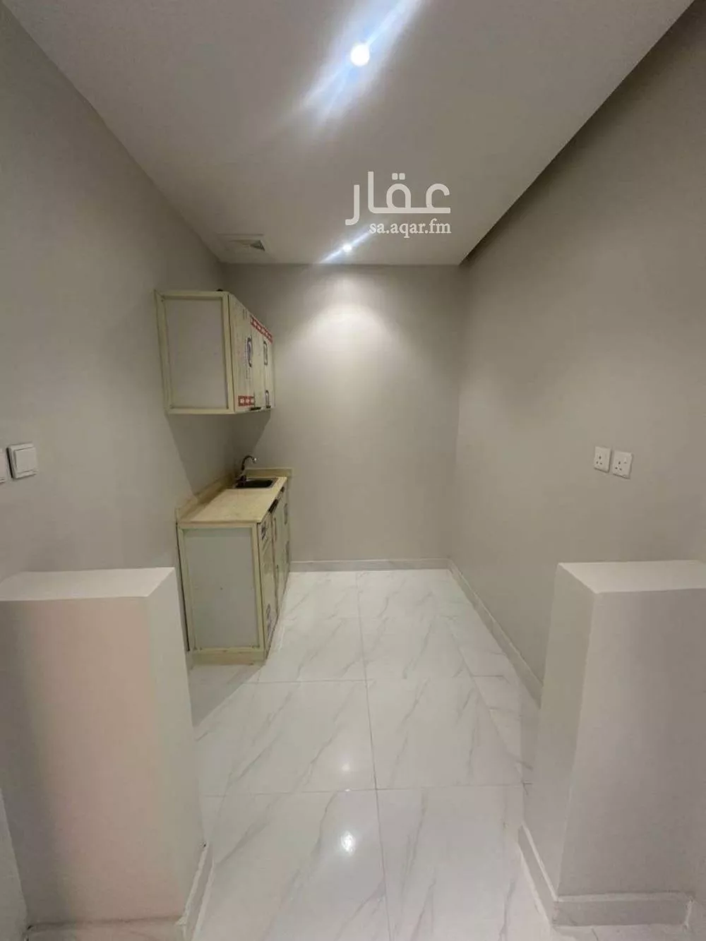 2 bedroom apartment in Dhahrat Laban 9