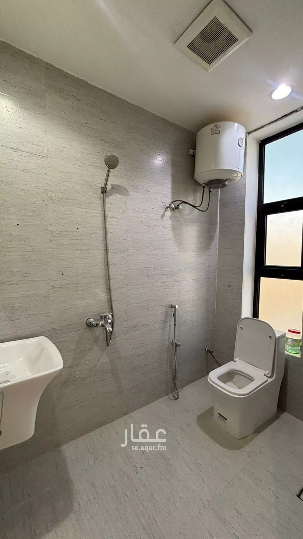 5 bedroom apartment in Al Hazm 21