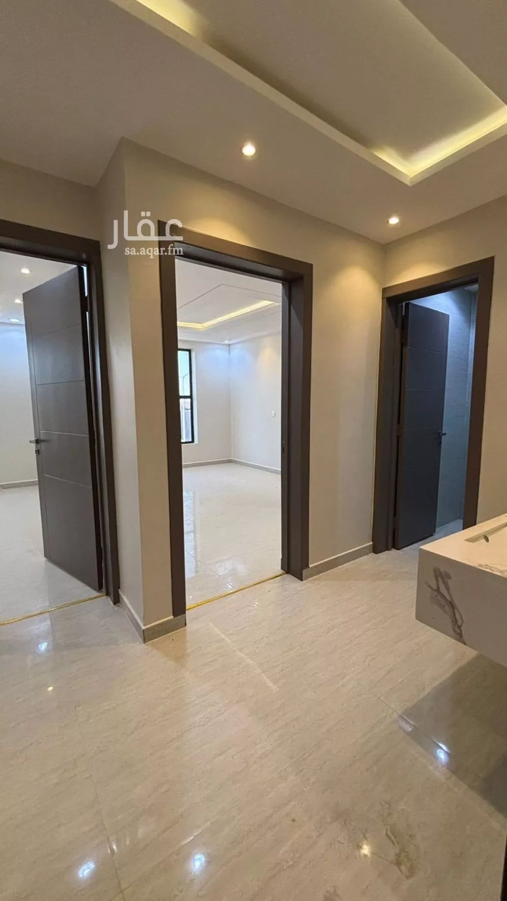 5 bedroom apartment in Al Hazm 6