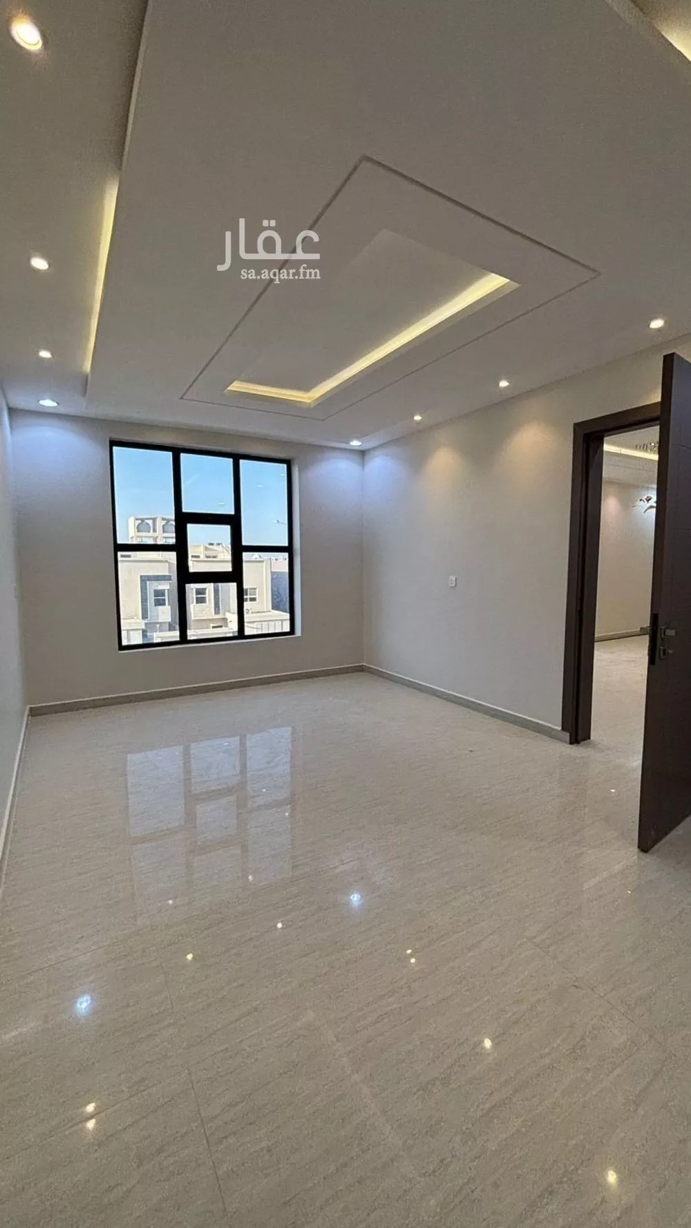 5 bedroom apartment in Al Hazm 10