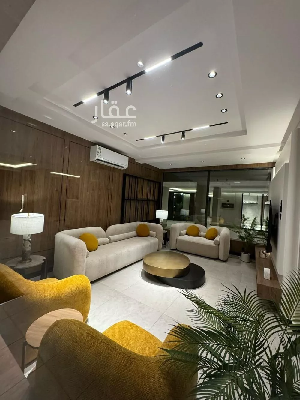 4 bedroom apartment in Al Safa 14