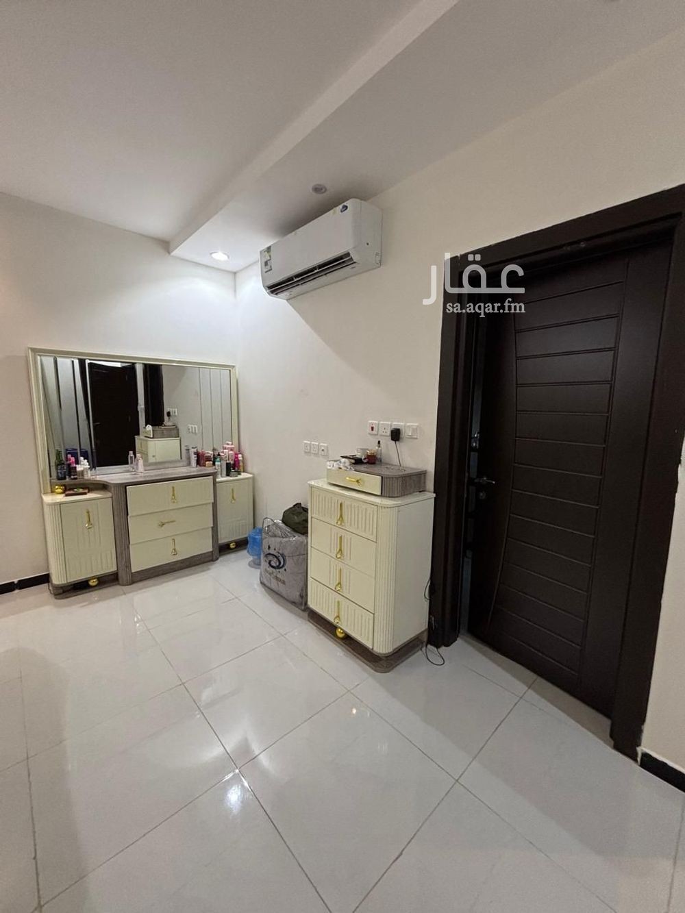 5 bedroom apartment in Al Sawari, Jeddah 8