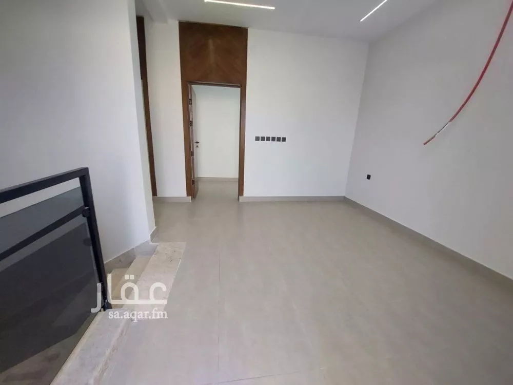 فيلا 5 غرف في طويق 6