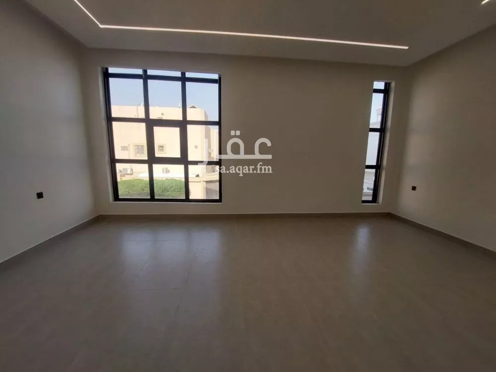 فيلا 5 غرف في طويق 10