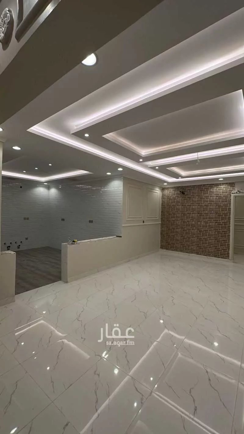 شقة 5 غرف في الريان 2