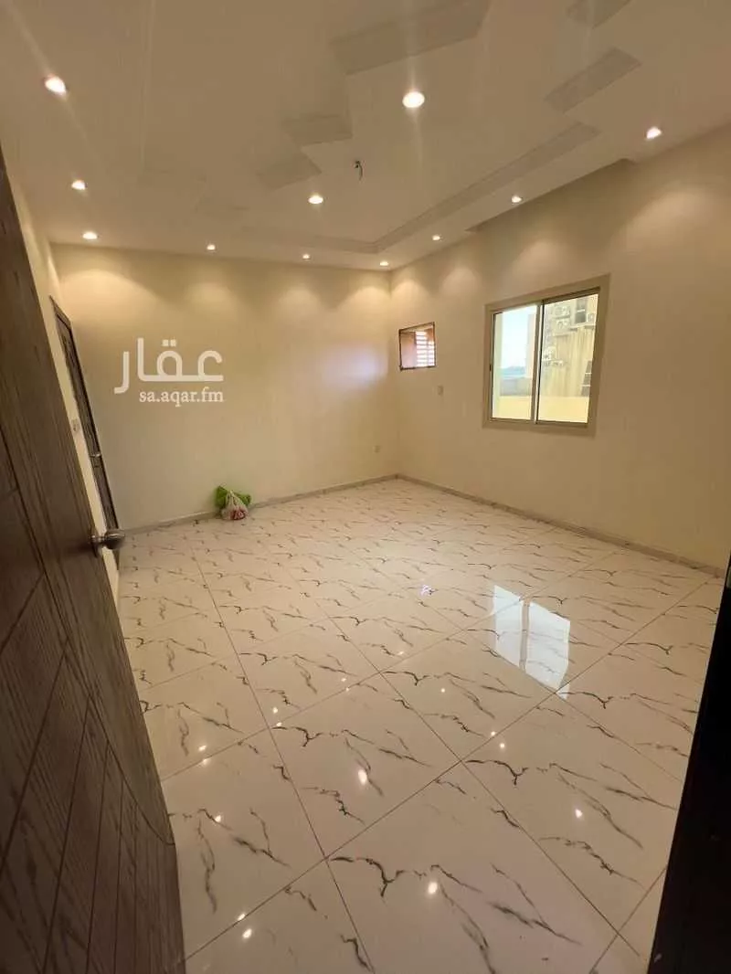 5 bedroom apartment in Ar Rayan 6