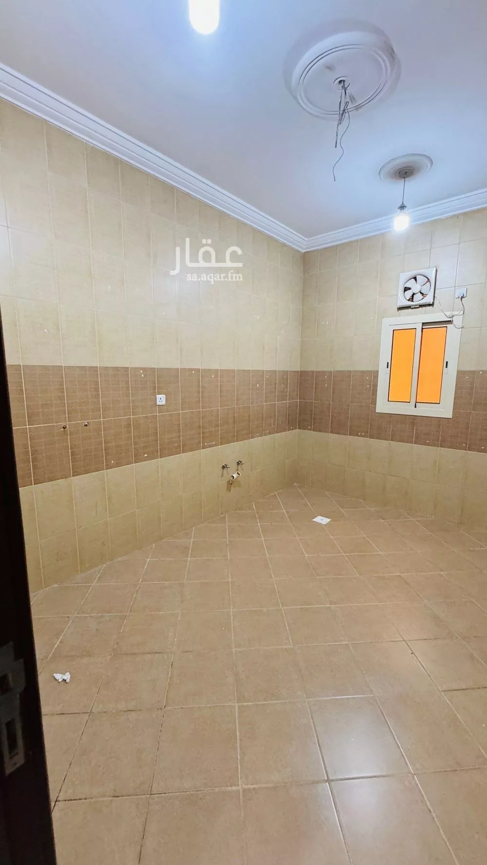 شقة 4 غرف في الريان 18