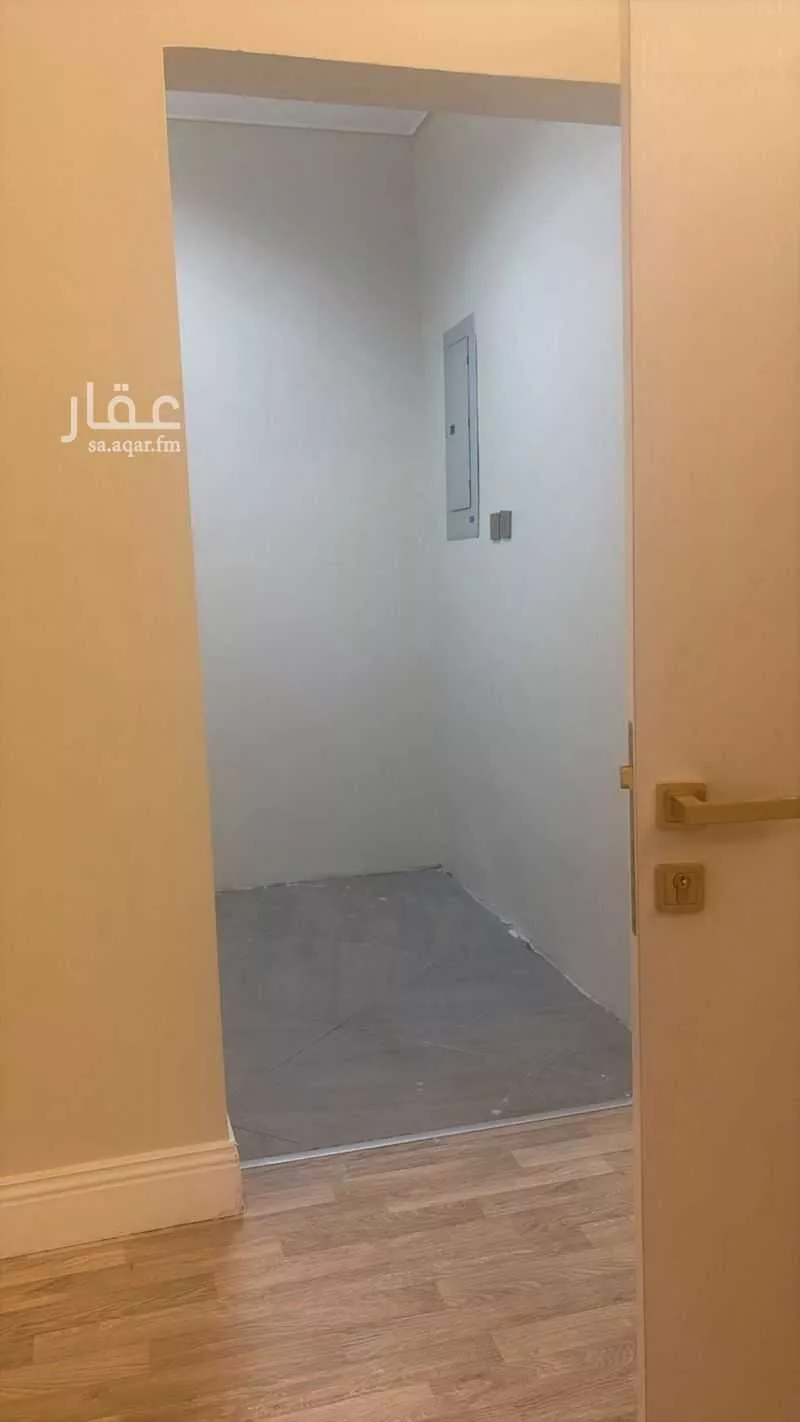 شقة 5 غرف في المروة 4