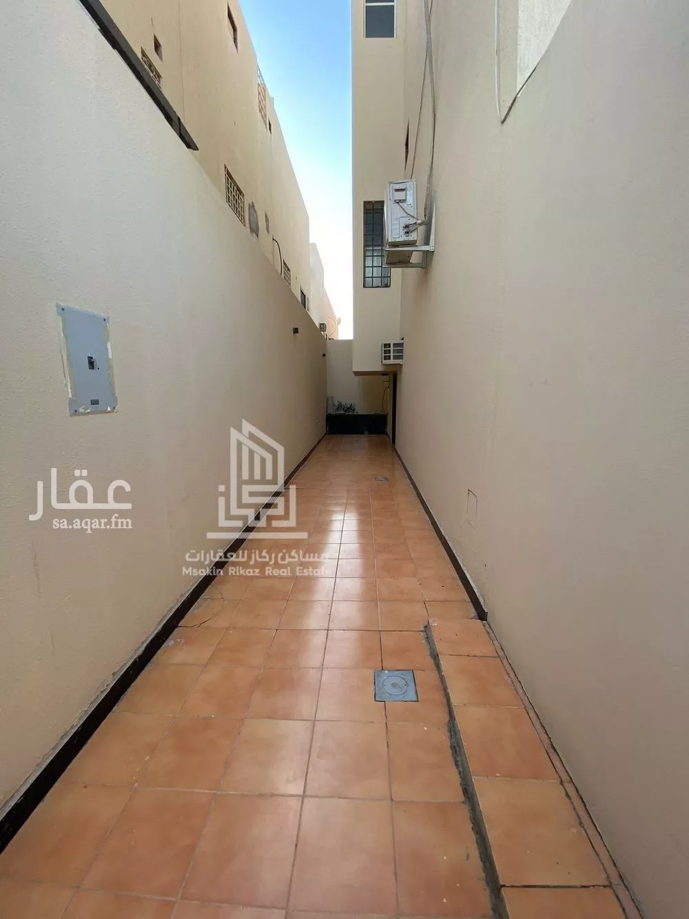 شقة 2 غرف في السعادة 3