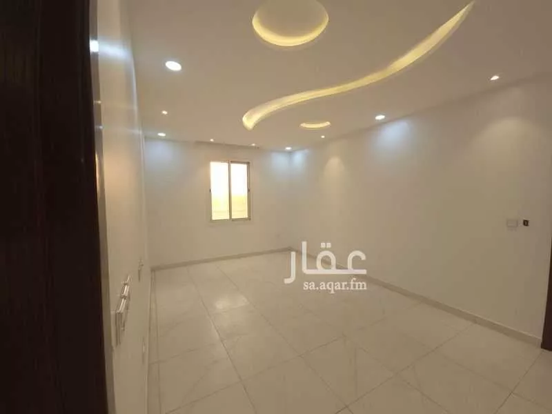 شقة 4 غرف في الريان 12