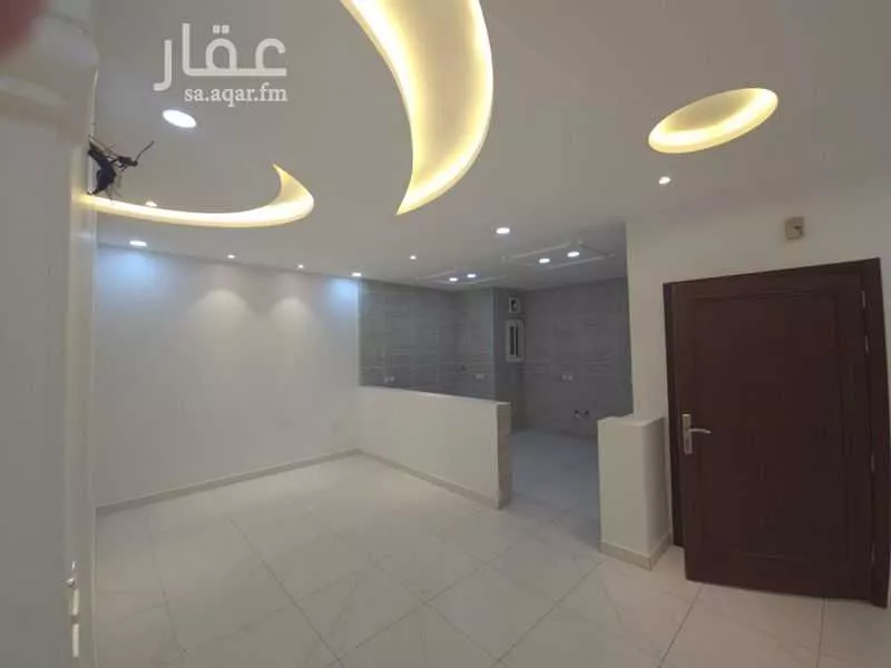 شقة 4 غرف في الريان 4