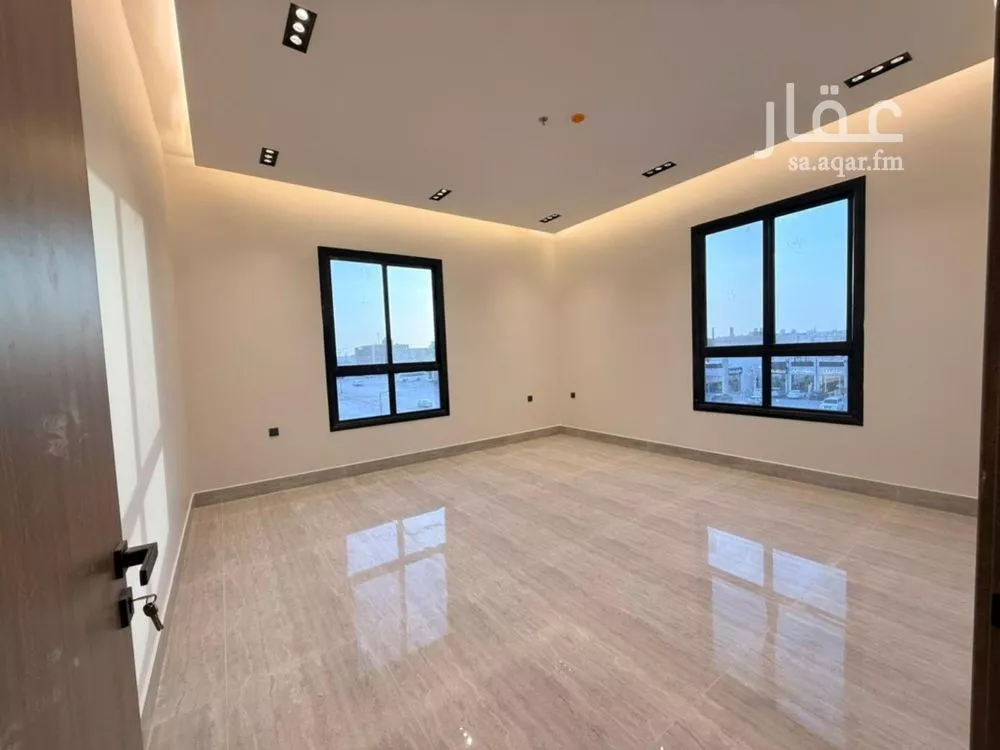 3 bedroom apartment in Al Yarmouk 7