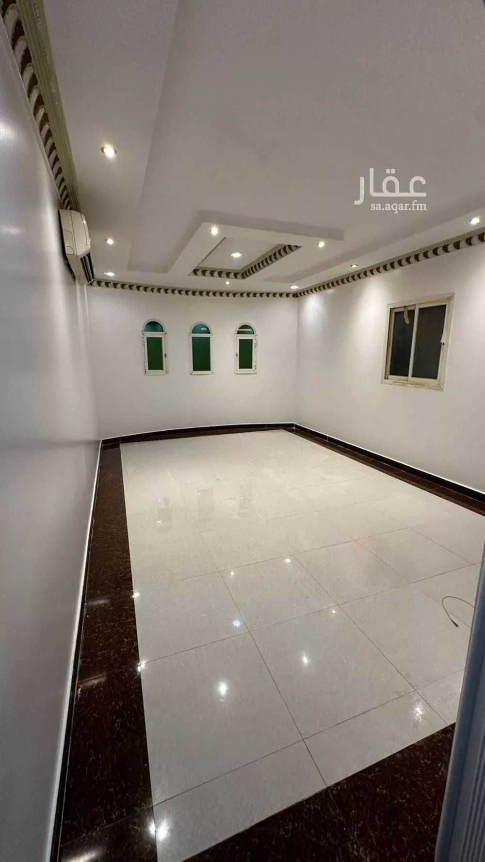 5 bedroom villa in Dhahrat Laban 2
