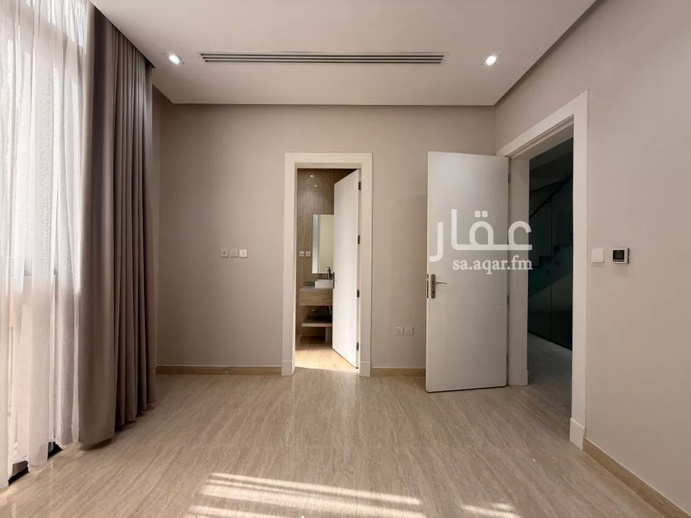 3 bedroom villa in Ar Rafiah 14