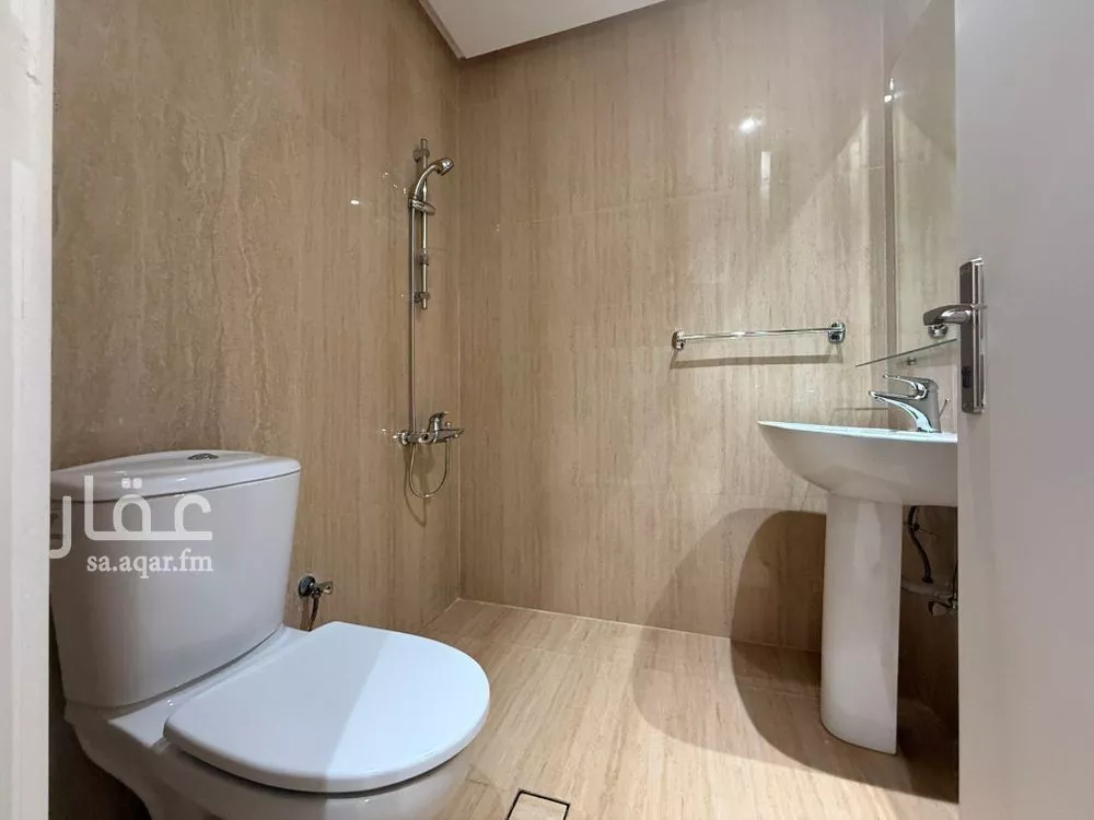 3 bedroom villa in Ar Rafiah 25