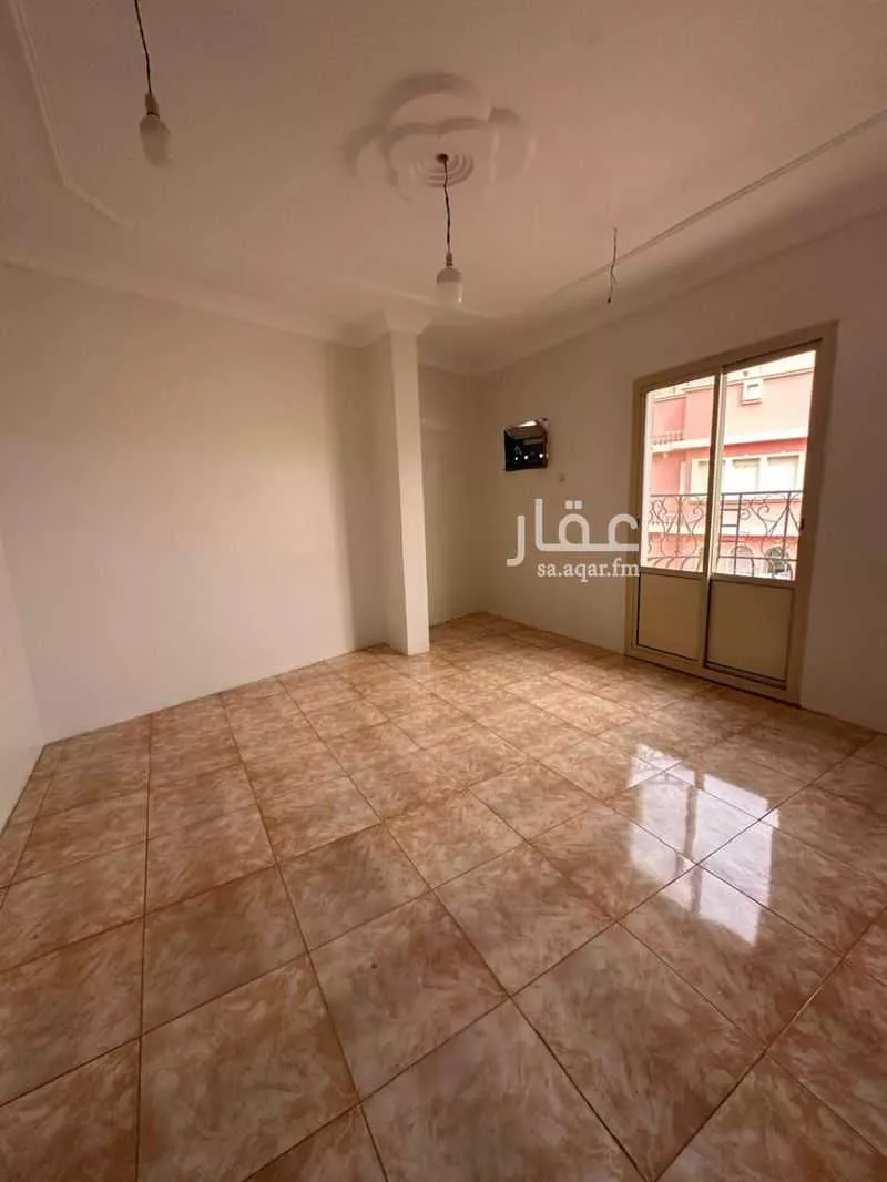 4 bedroom apartment in Al Rabwa 4