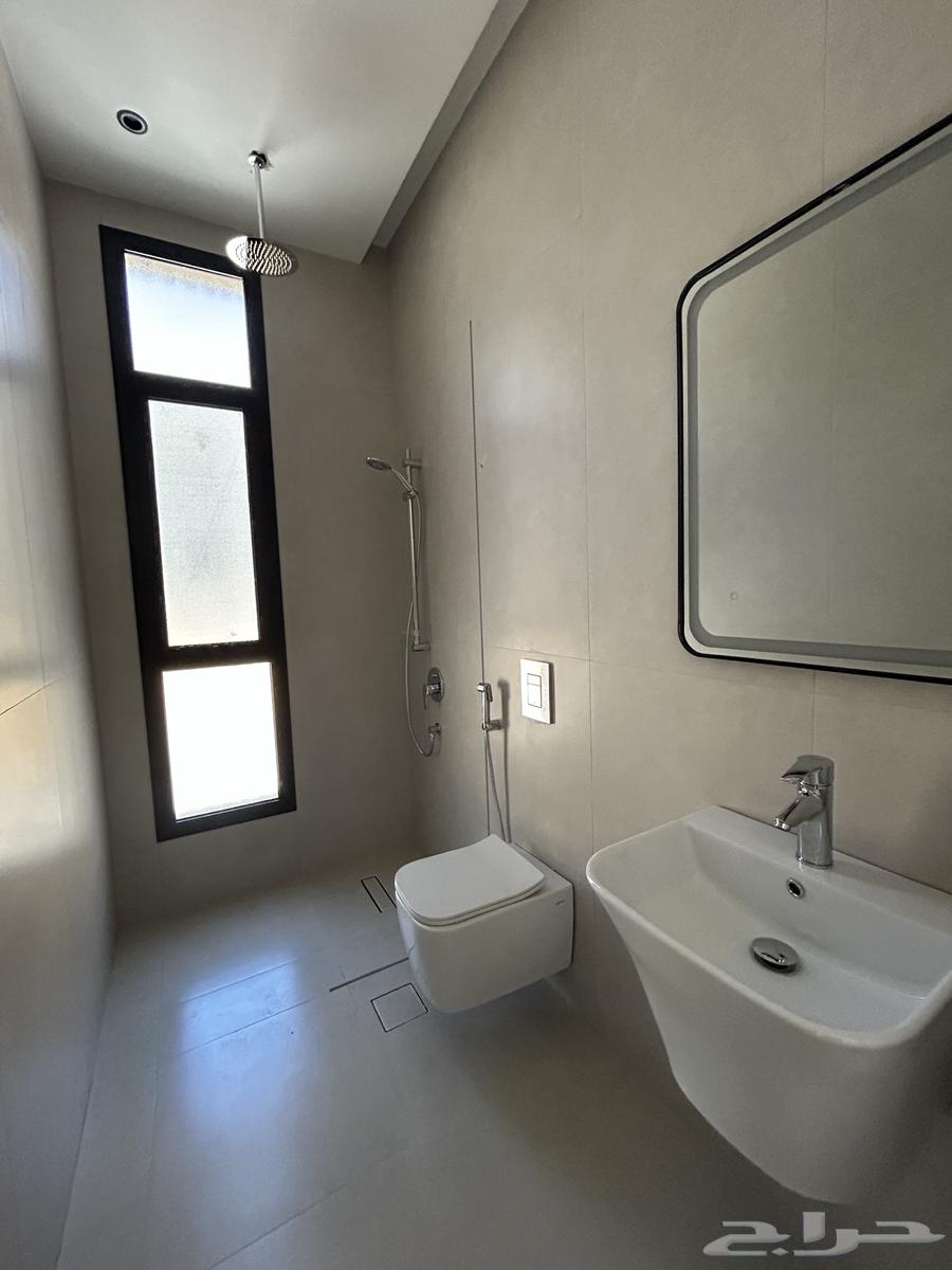 2 bedroom apartment in Al Salamah 29