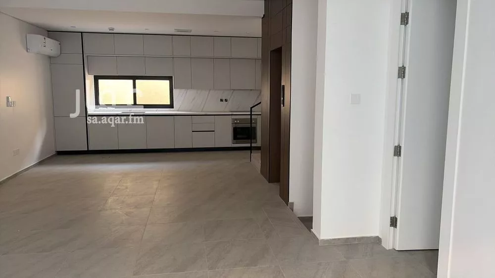 3 bedroom villa in Umm Al Hamam Al Gharbi 2