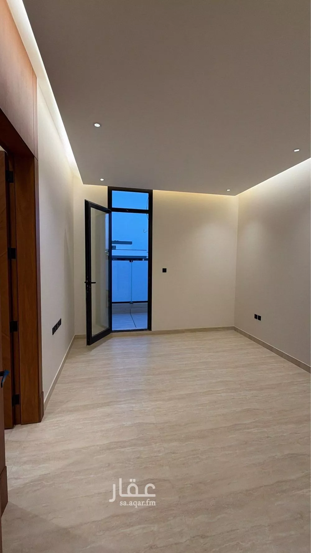 6 bedroom villa in Al Malqa 13