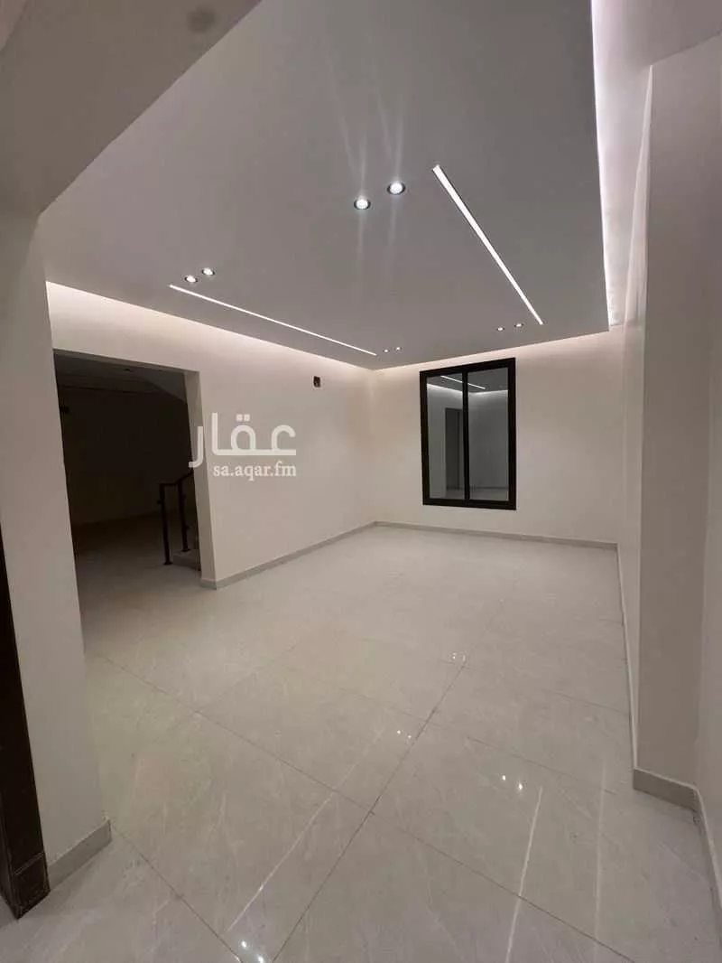 فيلا 5 غرف في بدر 10
