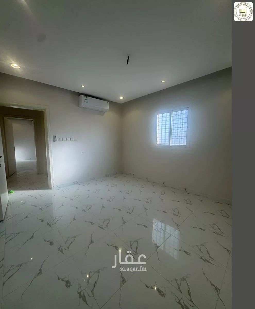 4 bedroom apartment in Al Yarmouk 12