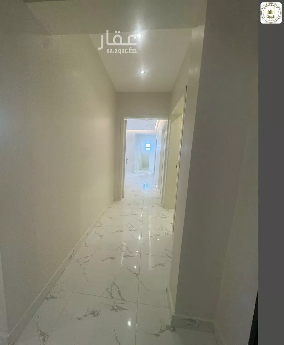 4 bedroom apartment in Al Yarmouk 8