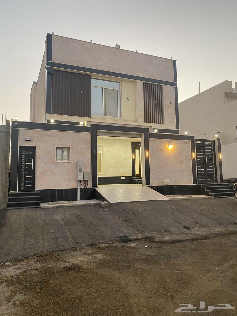 فيلا 5 غرف في المنارات 2