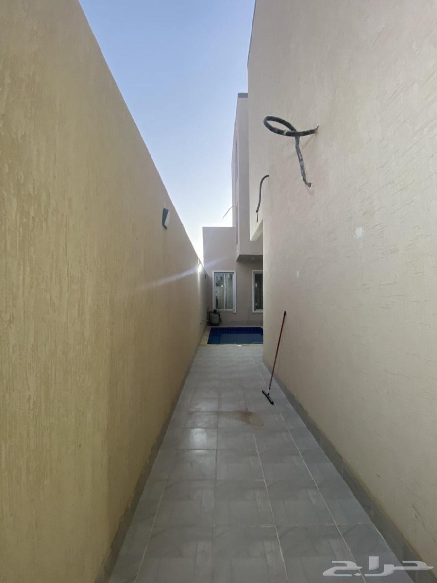 فيلا 5 غرف في المنارات 6