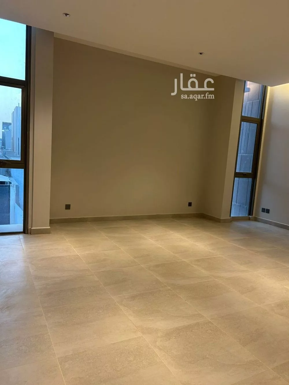 فيلا 5 غرف في النرجس 7