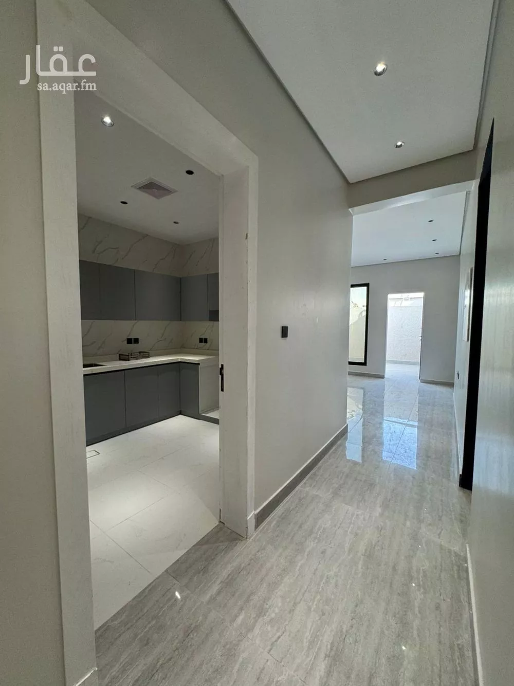 6 bedroom apartment in Al Rimal 6
