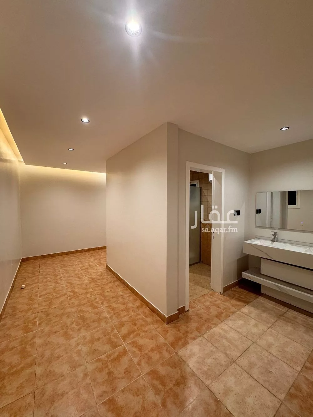 3 bedroom apartment in Al Malqa 3