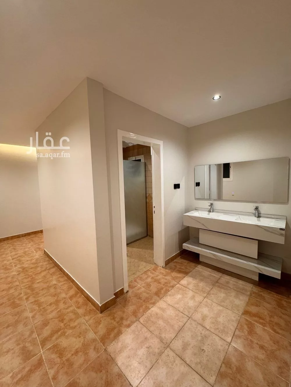 3 bedroom apartment in Al Malqa 7