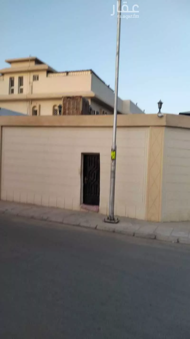 فيلا 7 غرف في النموذجية 3