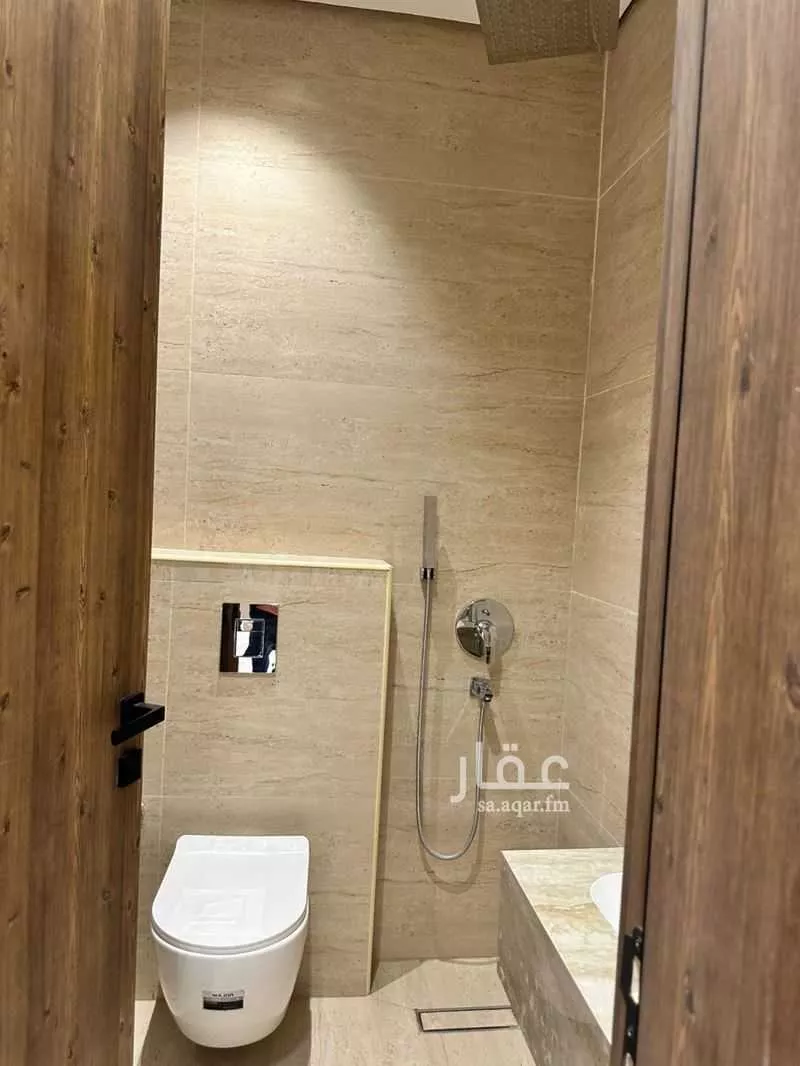 شقة 4 غرف في العارض 8