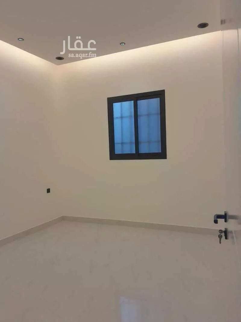 فيلا 5 غرف في السعادة 2