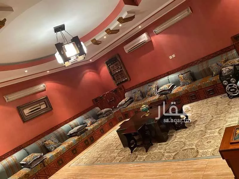 فيلا 5 غرف في العريجاء الوسطى 7