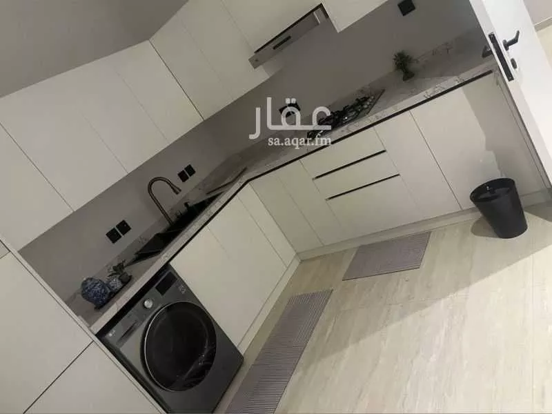 شقة 2 غرف في الملقا 3