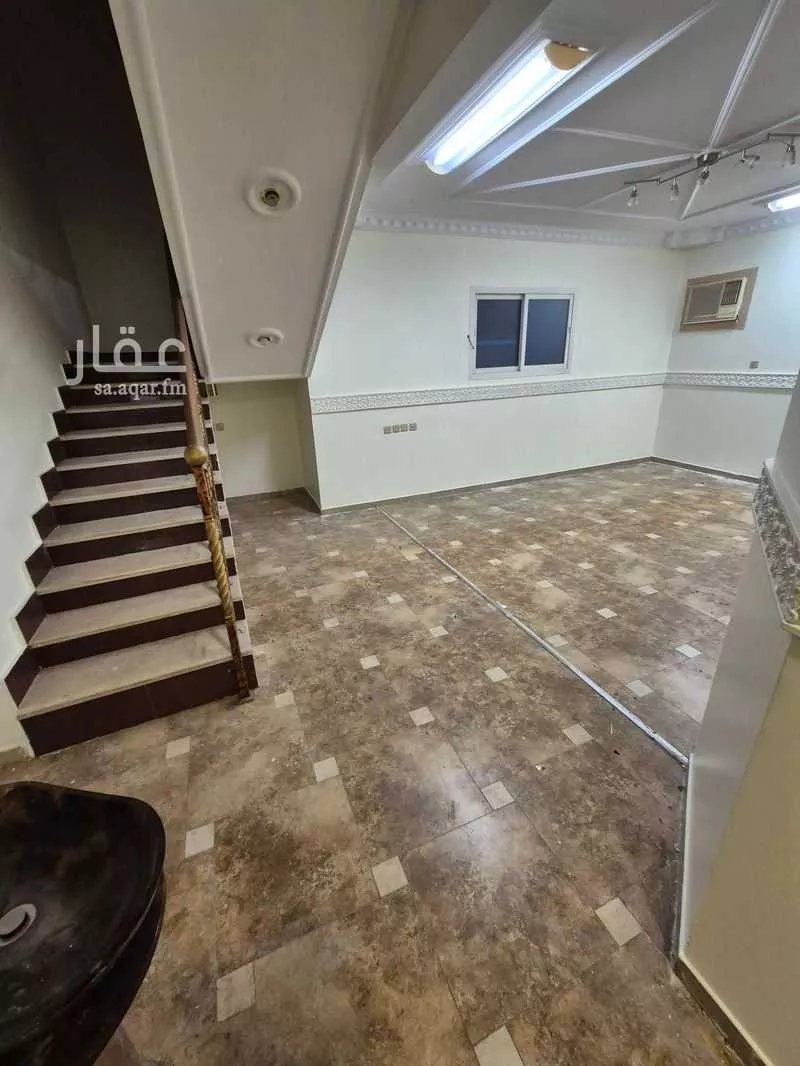 4 bedroom apartment in Al Shifa 14