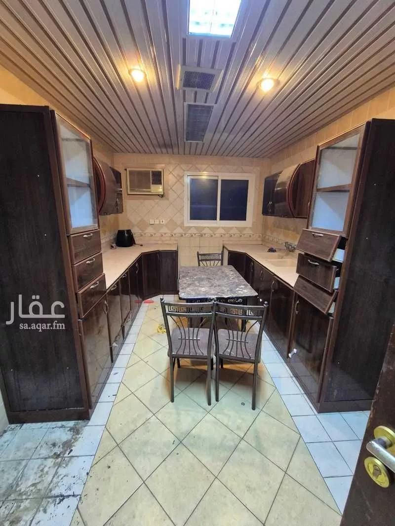 4 bedroom apartment in Al Shifa 9