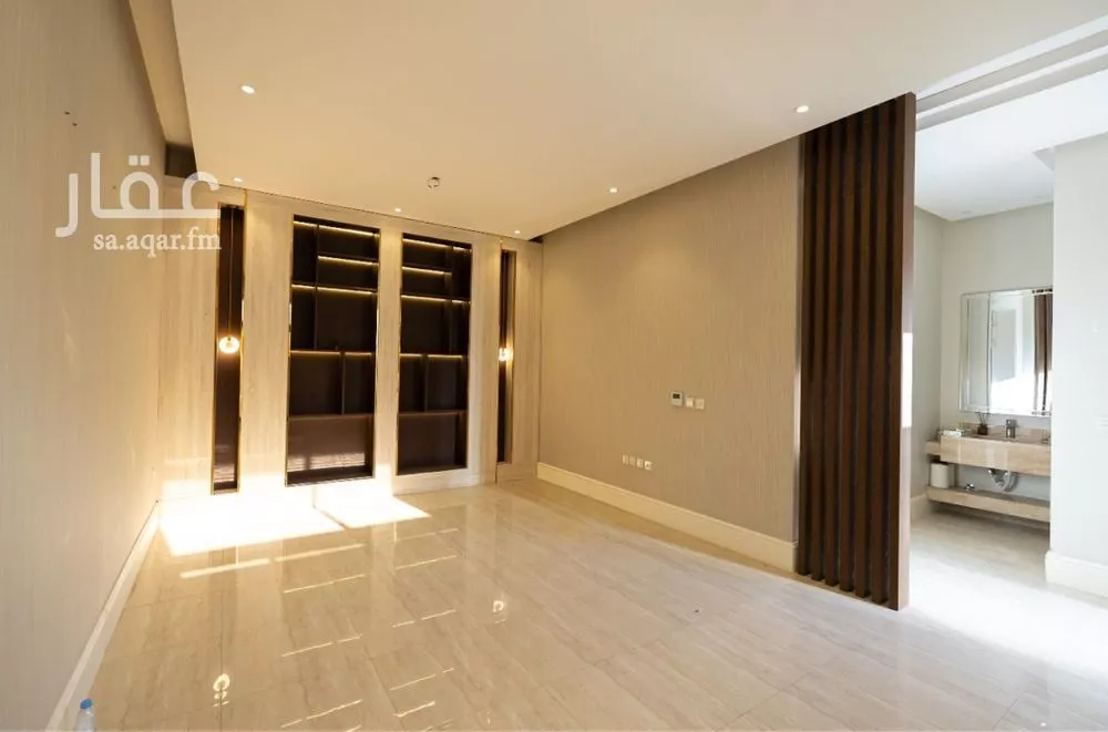 5 bedroom villa in Al Malqa 23
