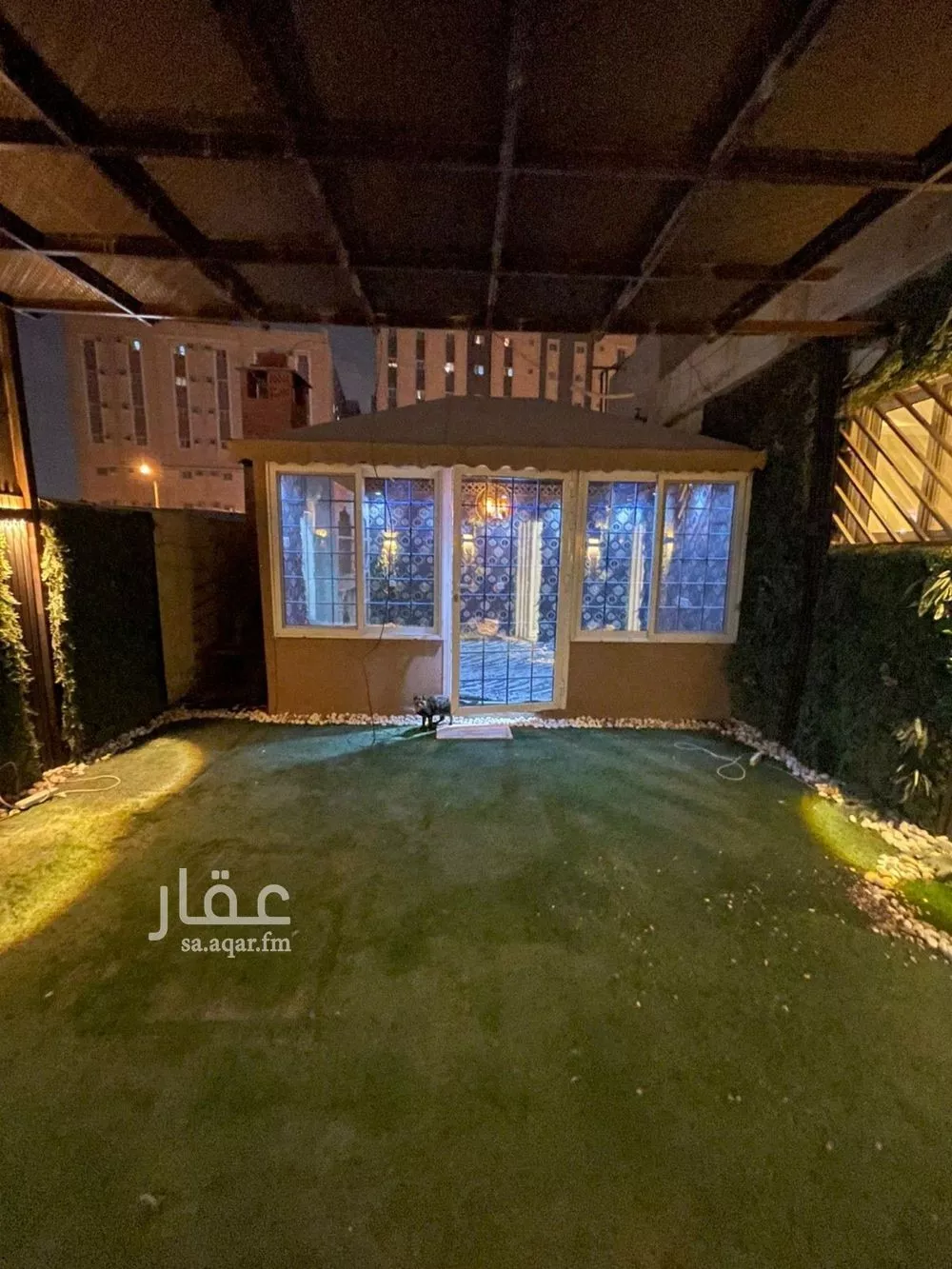 فيلا 20 غرف في المربع 2
